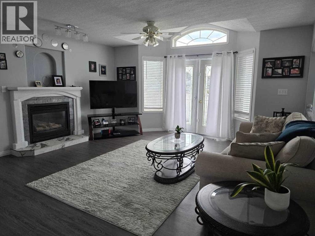 105 Parker Place — photo 4