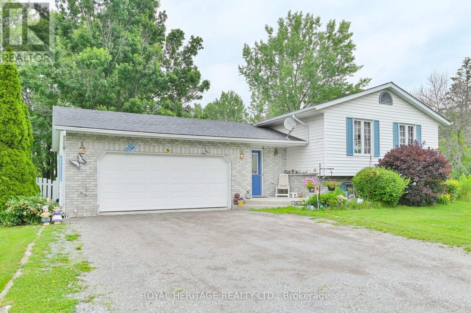 5 bed 3 bath single family at 1321C AIRPORT PARKWAY — $574,000