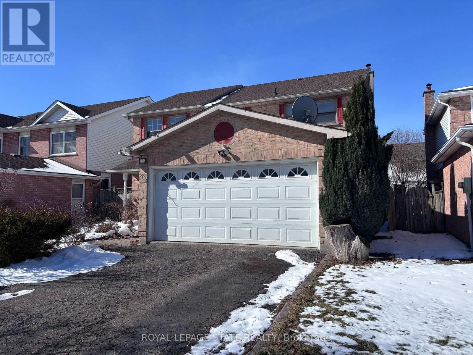 15 STRADA BOULEVARD photo 2
