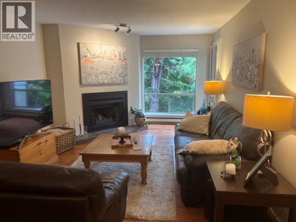 327 1441 GARDEN PLACE photo 2