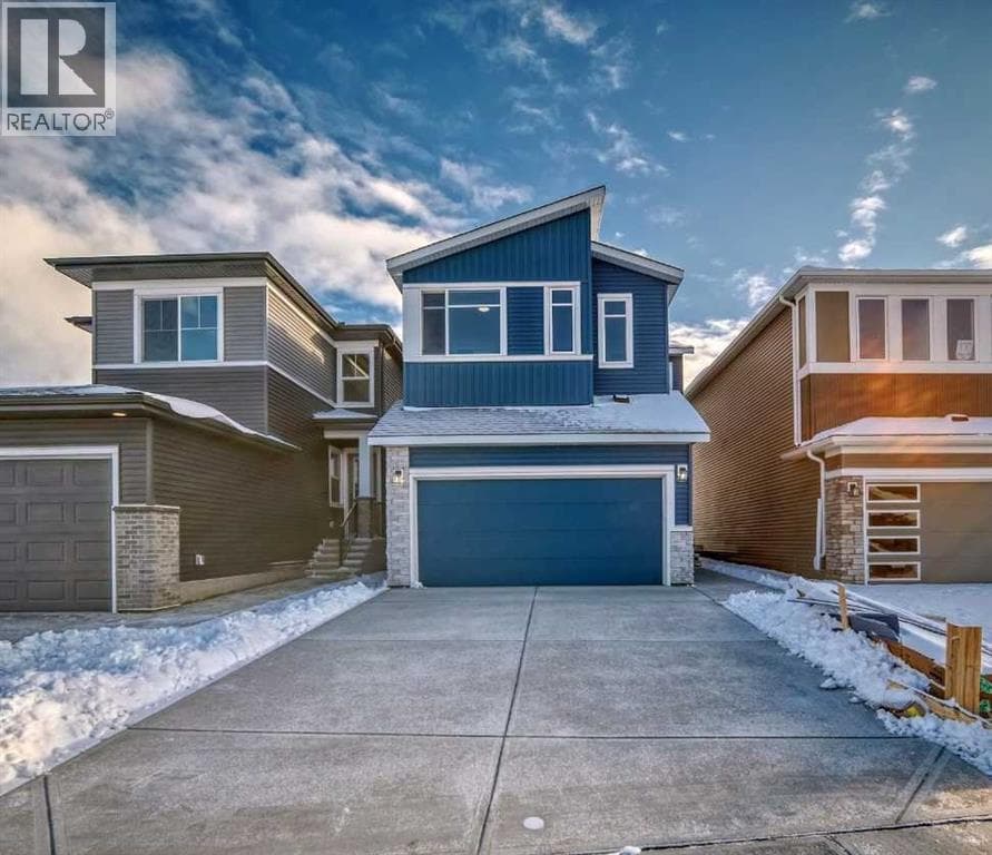 374 Corner Glen Way NE