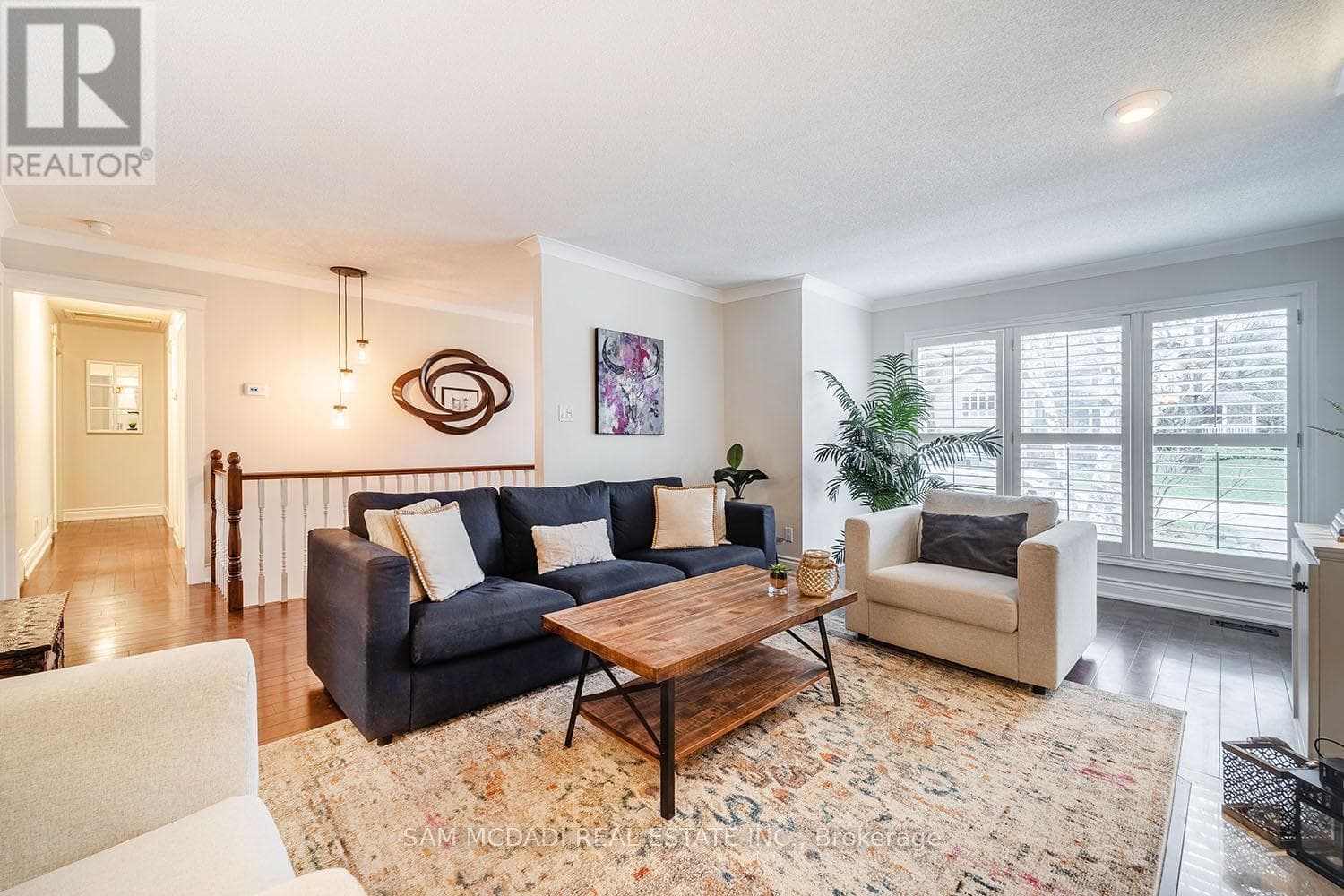 388 ASH ROAD photo 5
