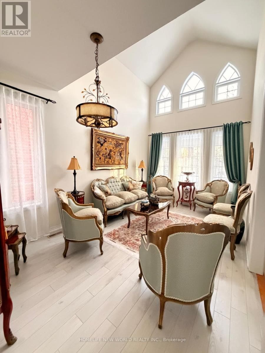 15 HISLOP DRIVE photo 4