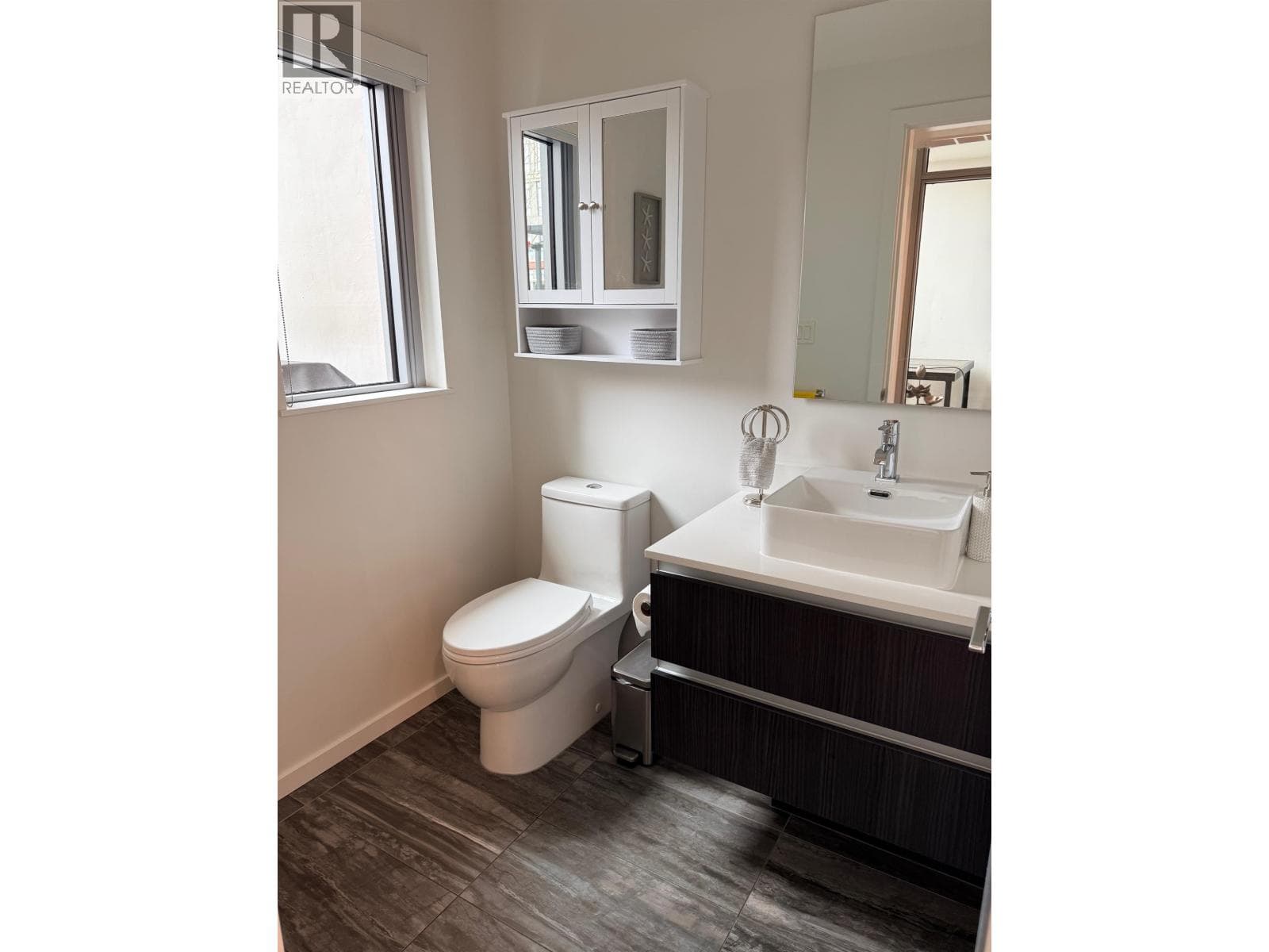 4118 HALIFAX STREET photo 2
