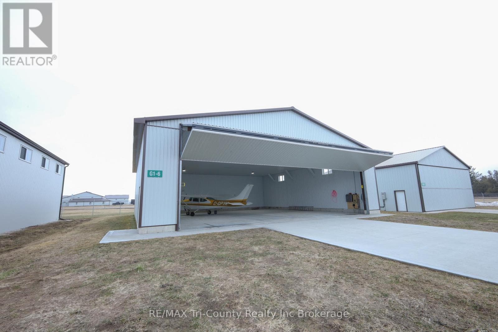 G1-6 - 244411 AIRPORT ROAD photo 4
