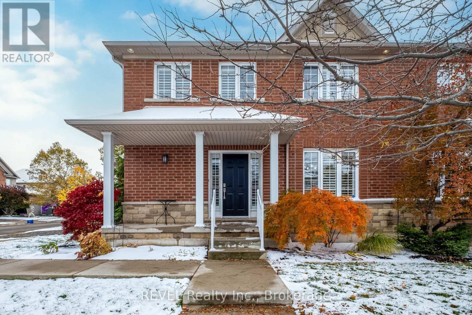 29 SPRINGBREEZE HEIGHTS photo 4