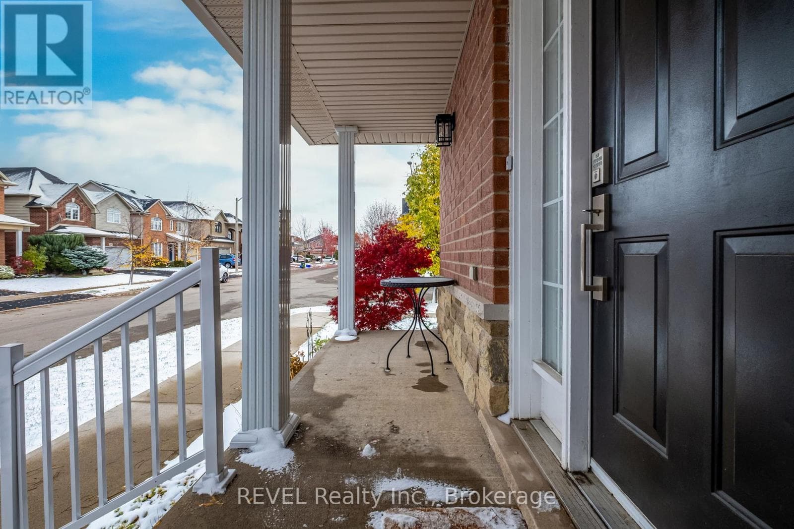 29 SPRINGBREEZE HEIGHTS photo 5