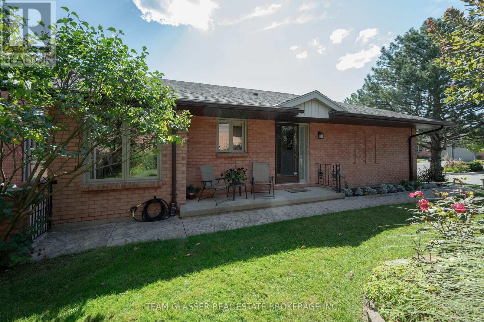 2 bed 3 bath single family at 41 - 55 FIDDLERS GREEN ROAD — $557,500