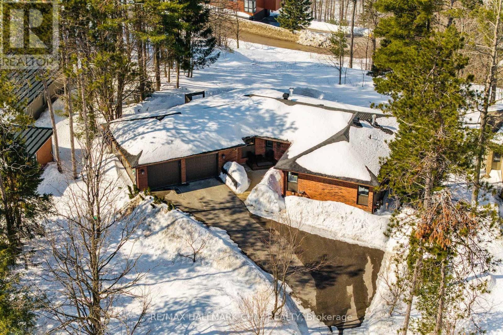 4 bed 3 bath single family at 16 HIGHLAND DRIVE — $1,348,000