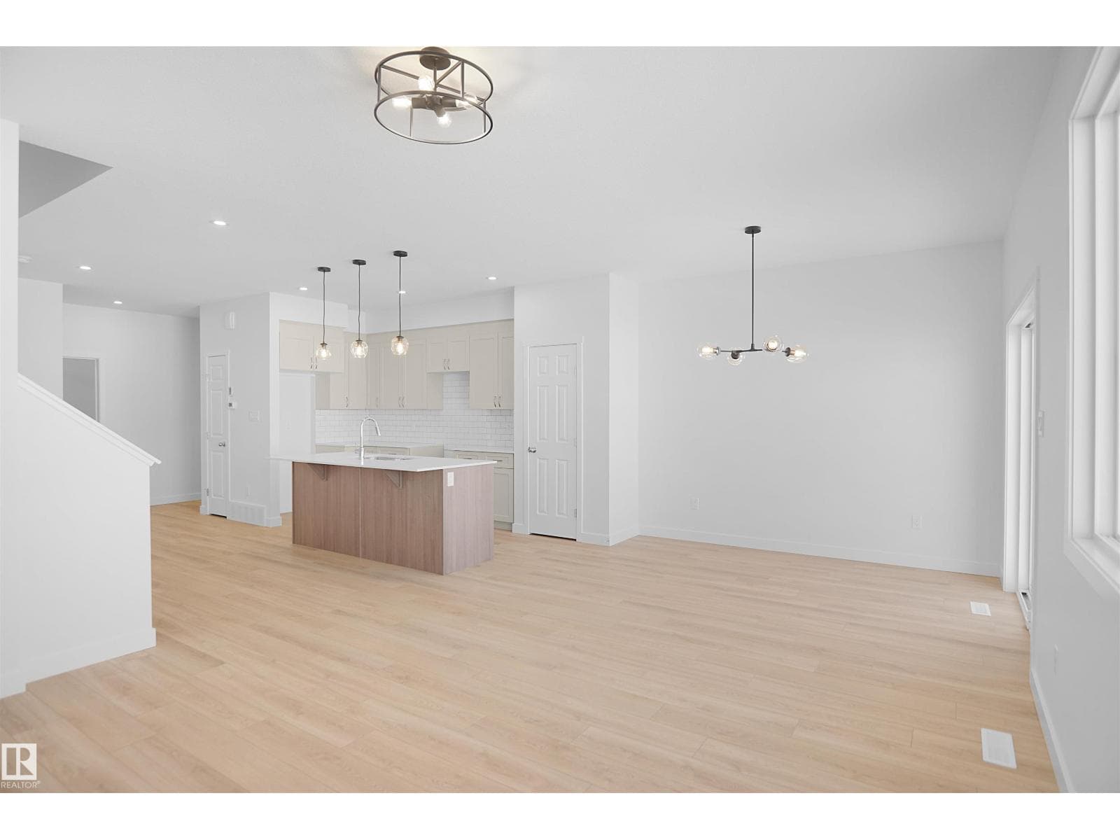1722 WESTERRA WD photo 4