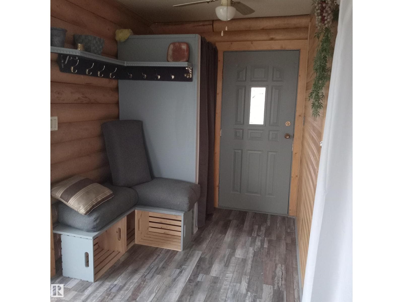 #203 60331 RANGE ROAD 124 — photo 3