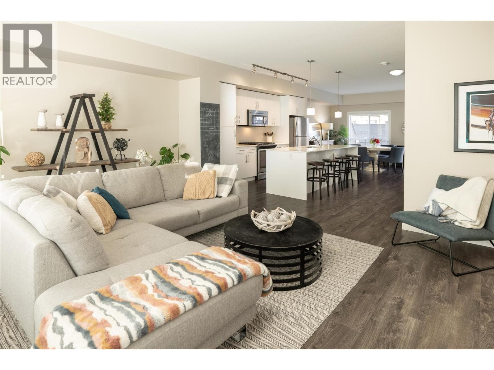 680 Old Meadows Road Unit# 81 photo 4