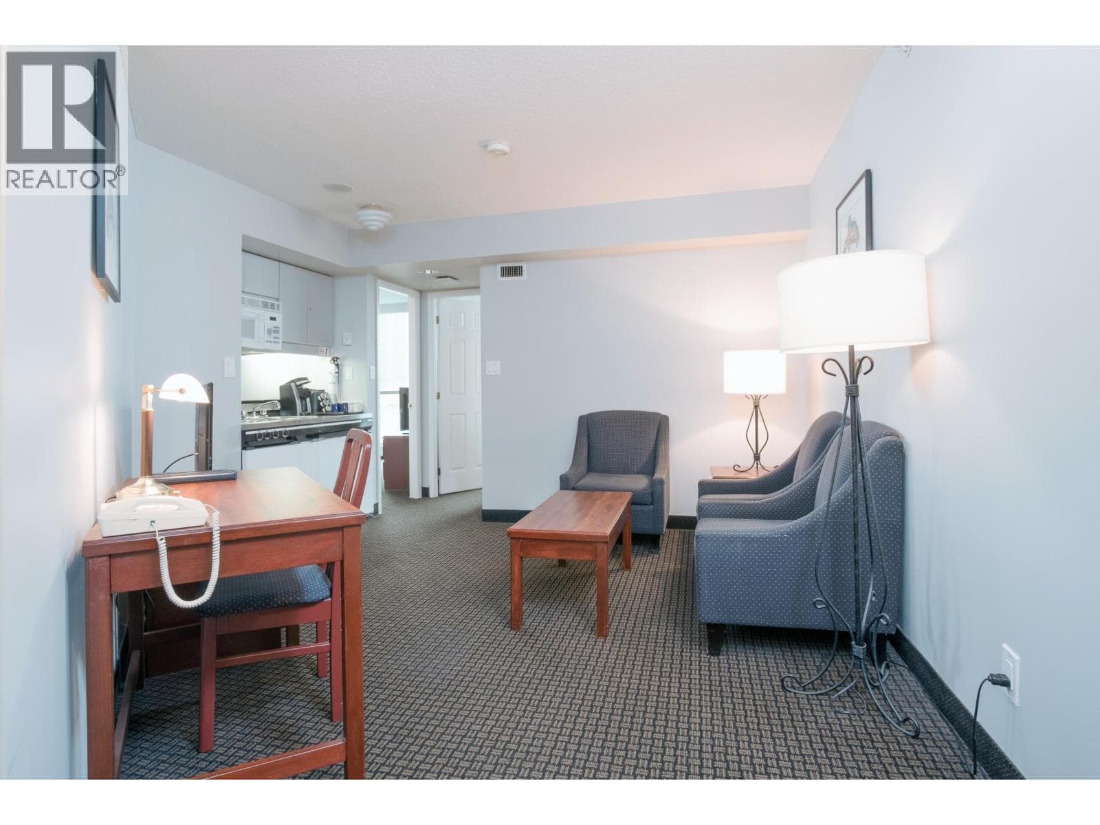 1609 838 HAMILTON STREET photo 3