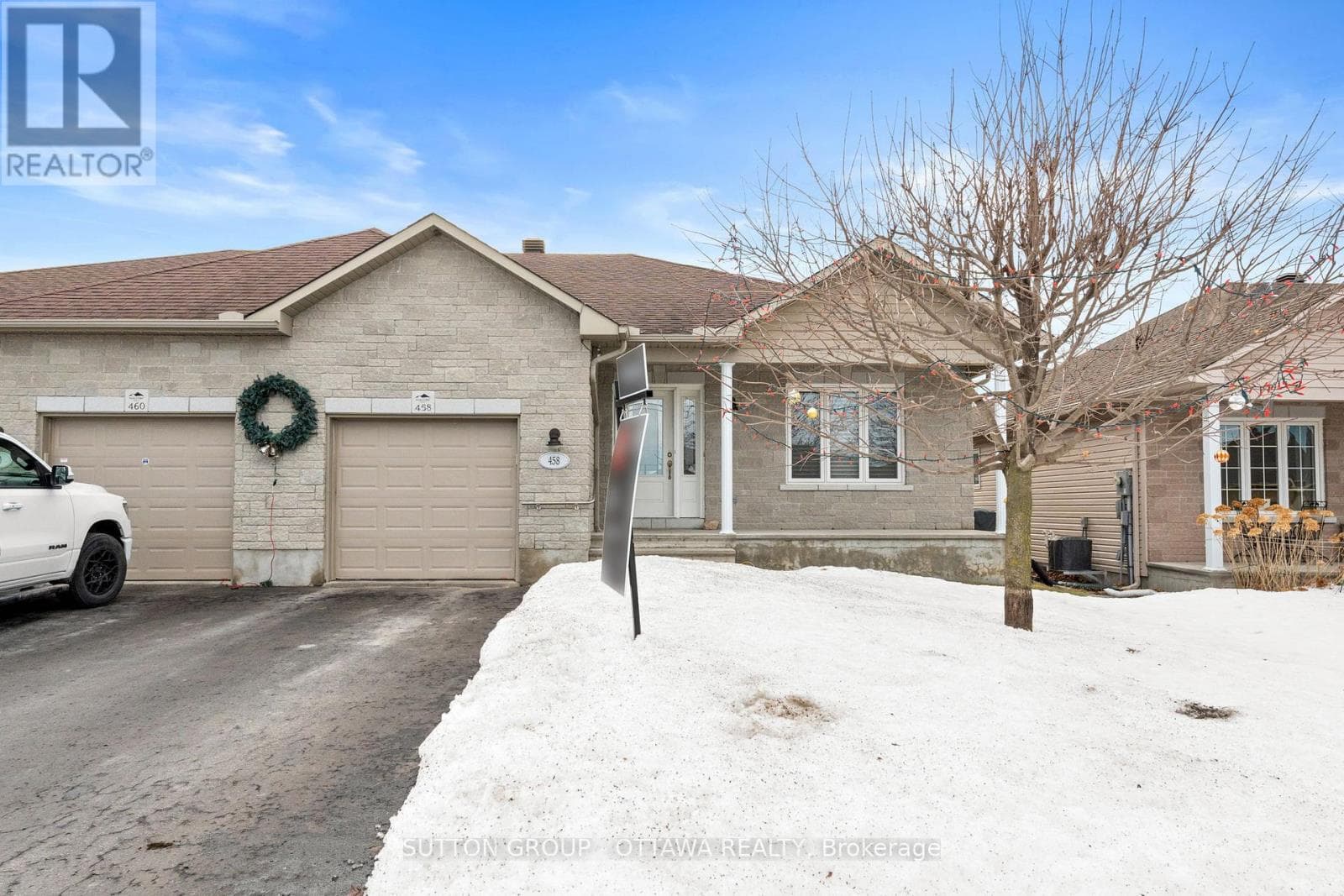 458 VAN DUSEN STREET photo 2