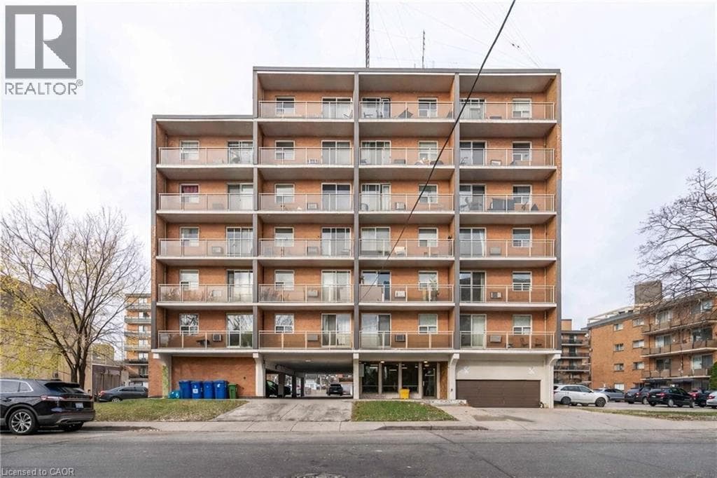 1 bed 1 bath single family at 30 SUMMIT Avenue Unit# 607 — $189,777