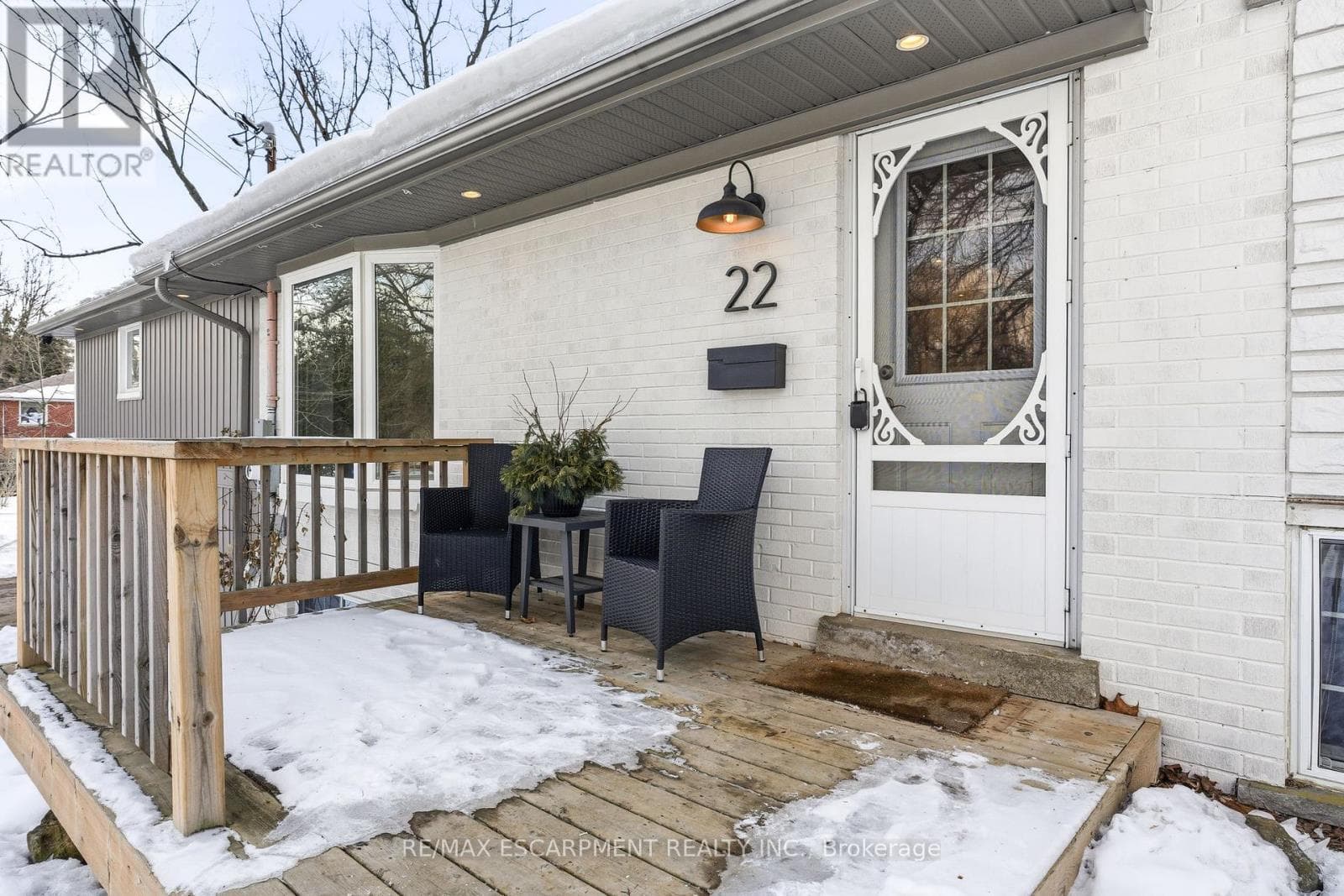 22 ROSEBOUGH STREET photo 3
