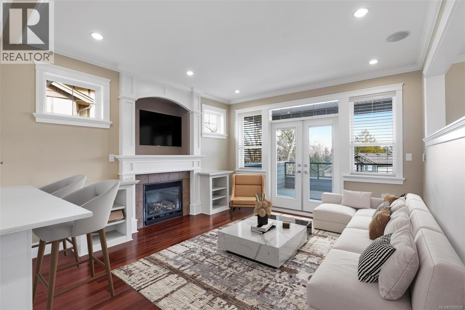 3924 Druce Lane photo 3