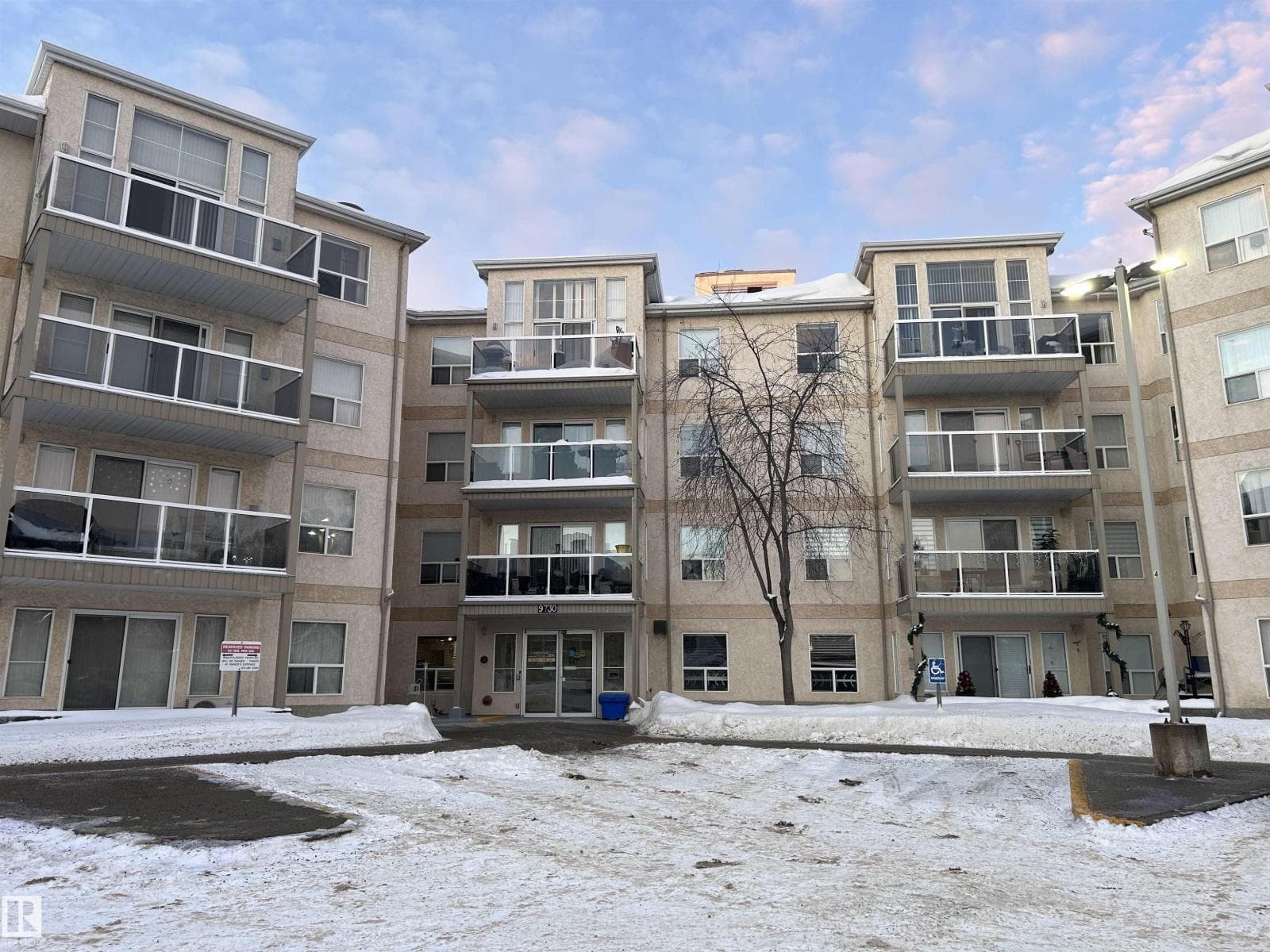 2 bed 2 bath single family at #116 9730 174 ST NW — $190,000