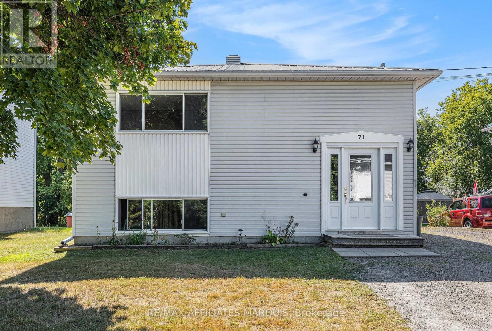 5 bed 2 bath multi-family at 71 STEPHEN STREET — $519,900