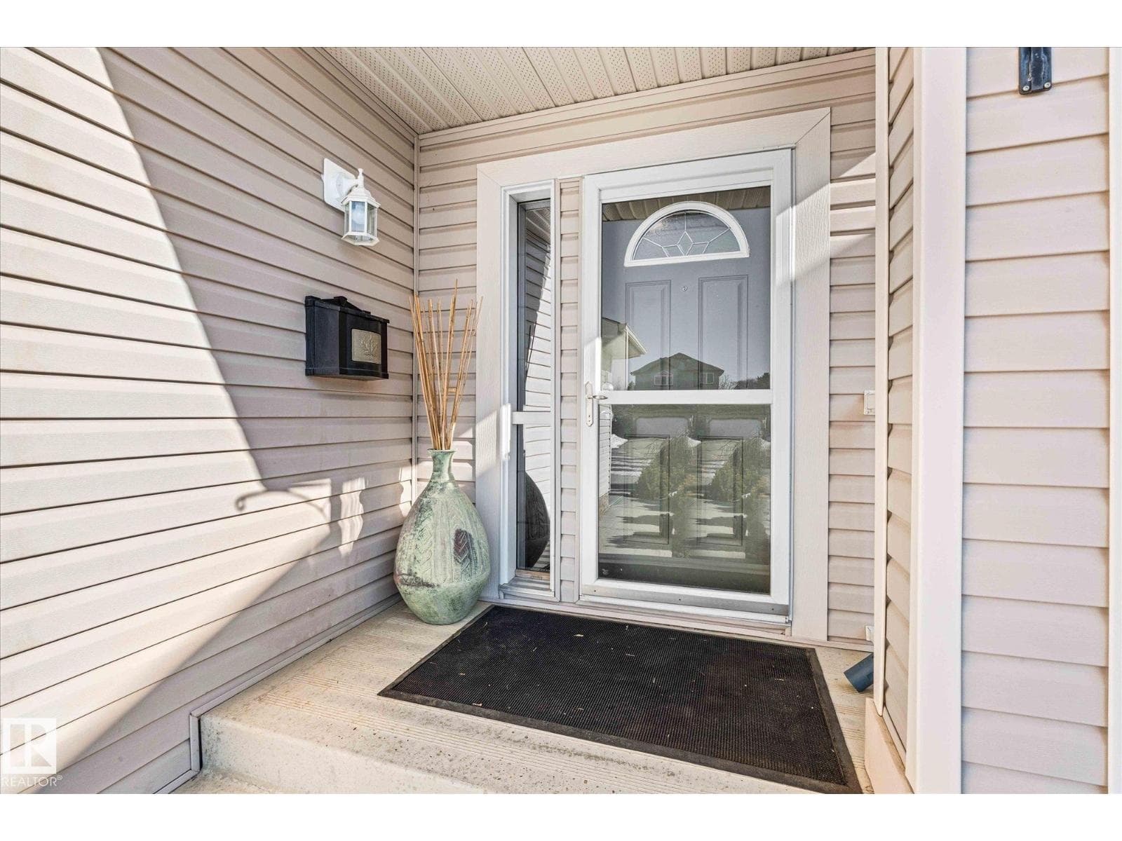 68 GREYSTONE CR photo 2