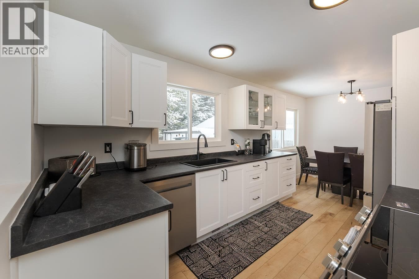 7759 OSGOODE DRIVE photo 5