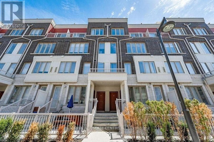 2 bed 3 bath single family at 10 - 125 LONG BRANCH AVENUE — $796,500