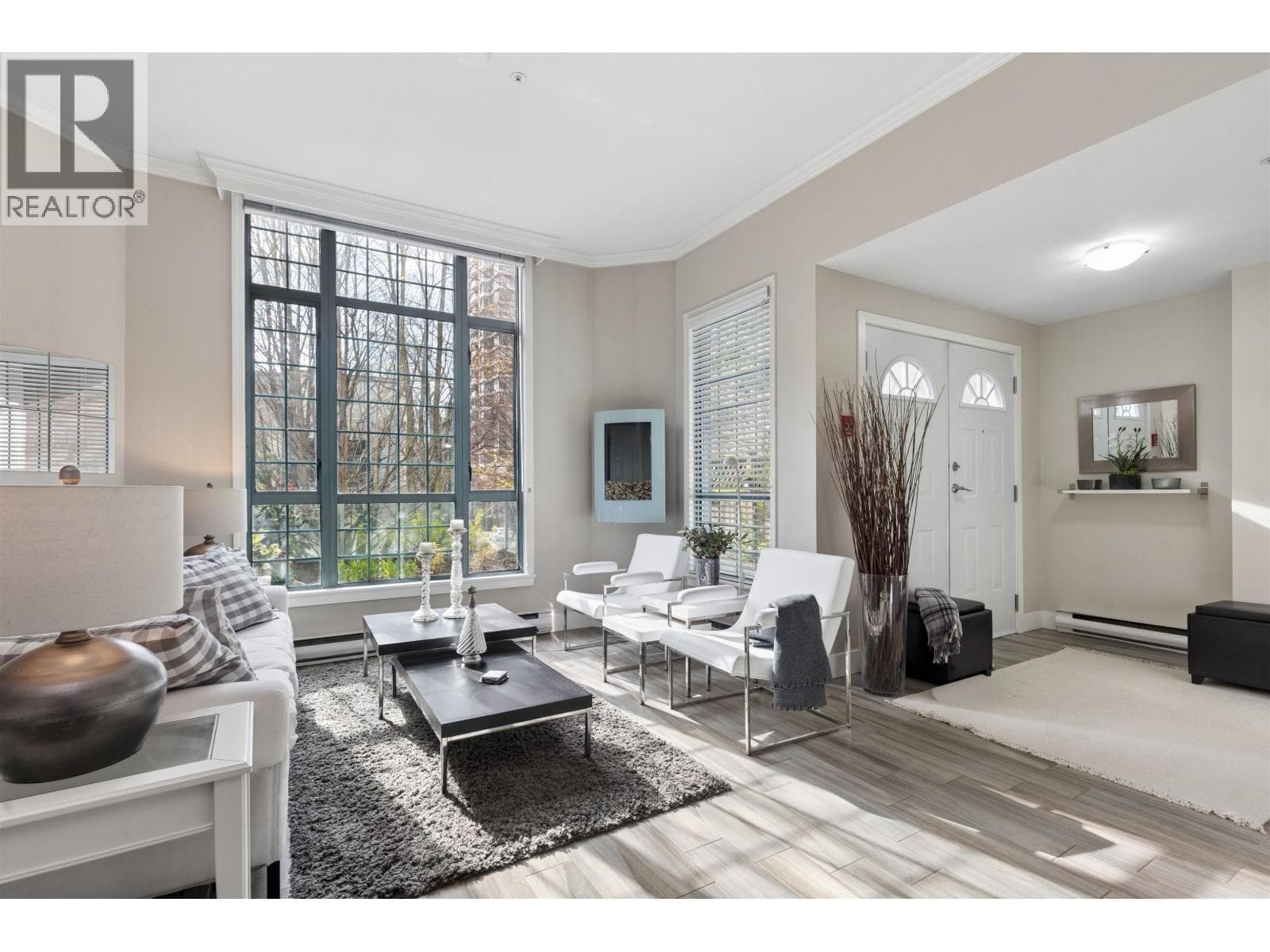 2 bed 3 bath single family at 104 293 SMITHE STREET — $1,449,000
