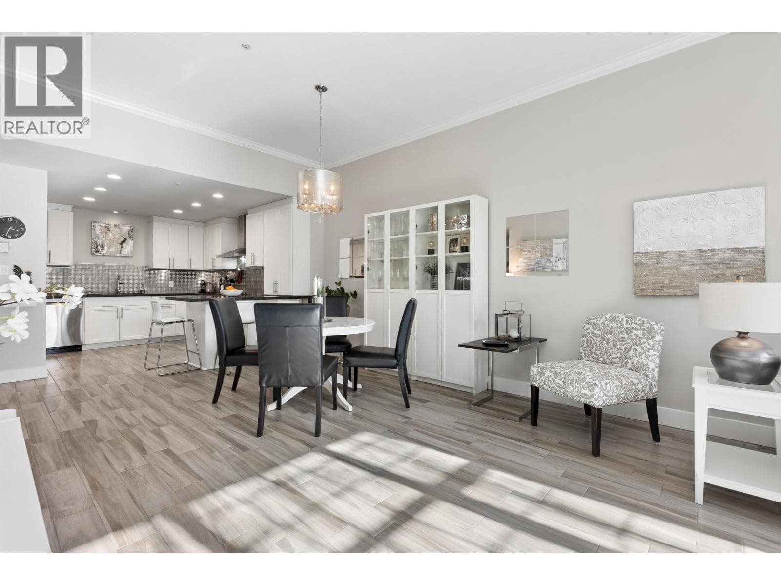 104 293 SMITHE STREET photo 5