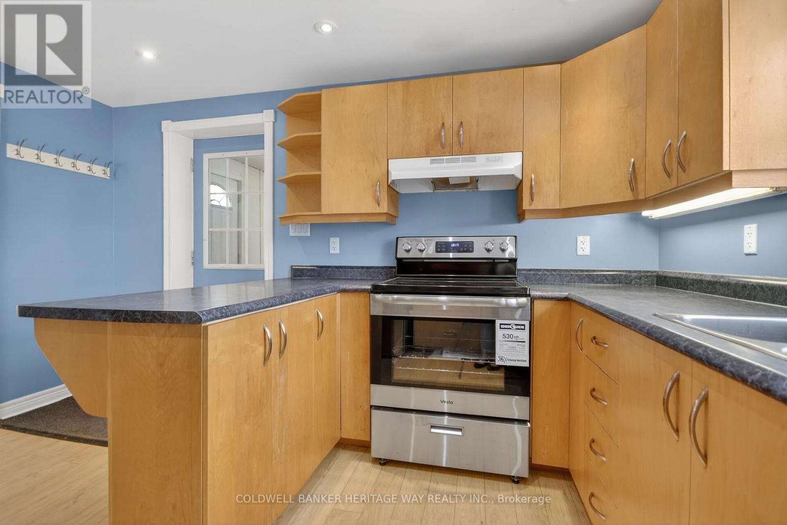 86 BRAE STREET photo 5