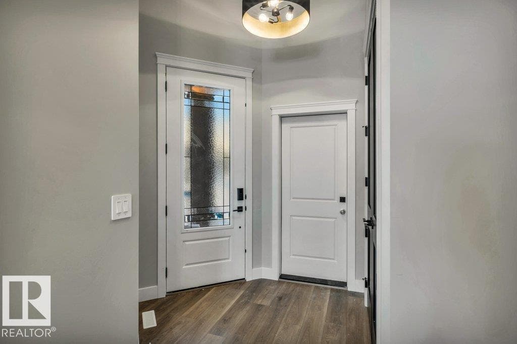 44 ELDRIDGE PT photo 4