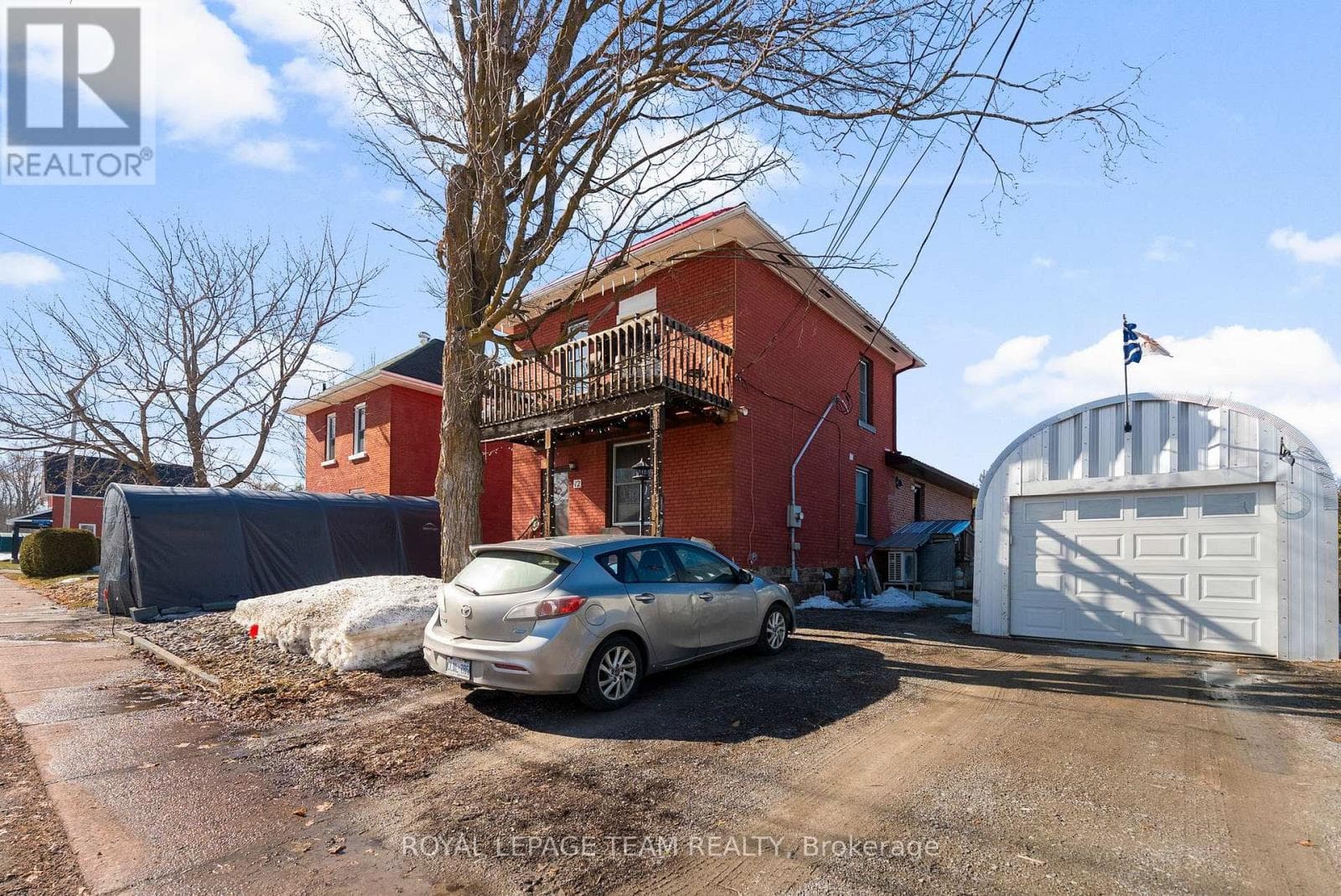 12 MEADOW STREET photo 3