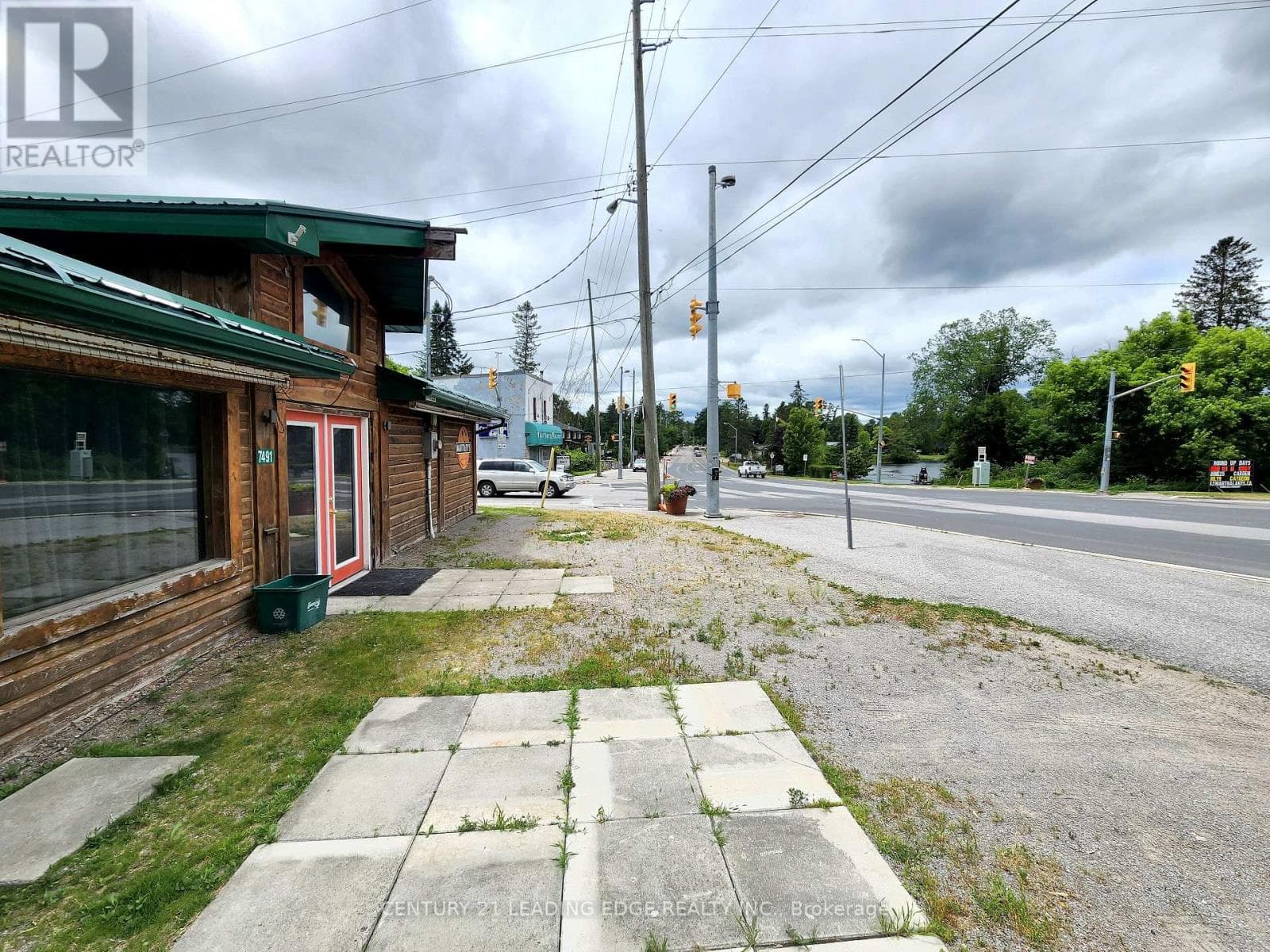 7491 HIGHWAY 35 photo 4