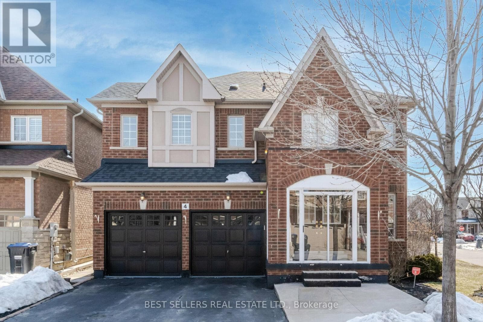 6 bed 4 bath single family at 4 BERESFORD CRESCENT — $1,215,000