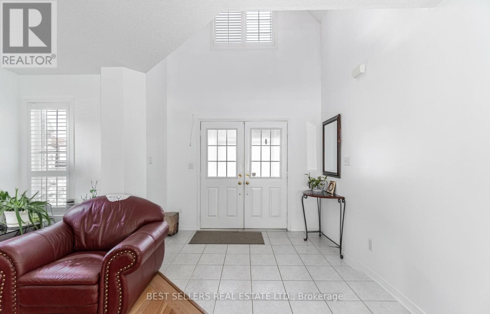 4 BERESFORD CRESCENT photo 5
