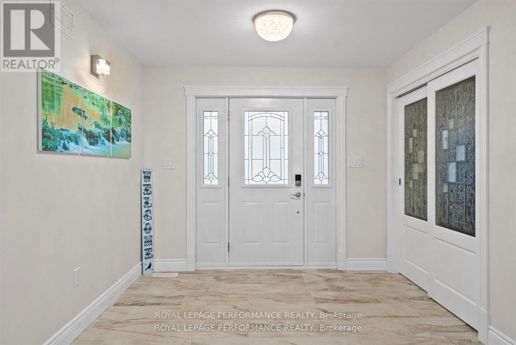 55 DALE STREET photo 5