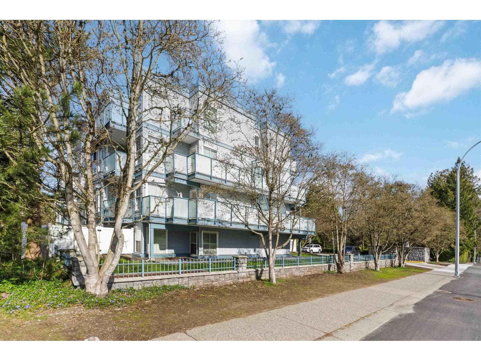 204 14885 100 AVENUE photo 2