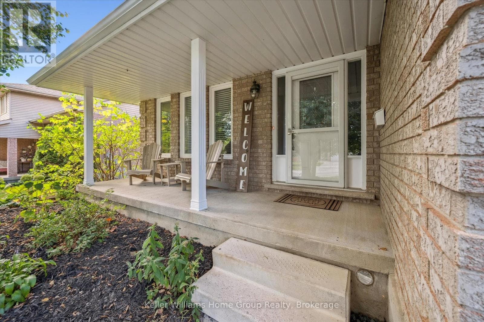 284 COLBORNE STREET photo 3