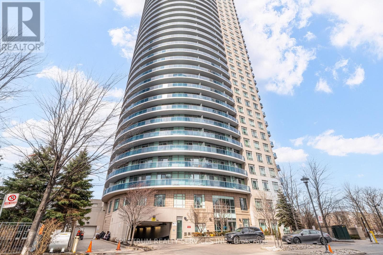 2 bed 2 bath single family at 709 - 80 ABSOLUTE AVENUE — $509,000