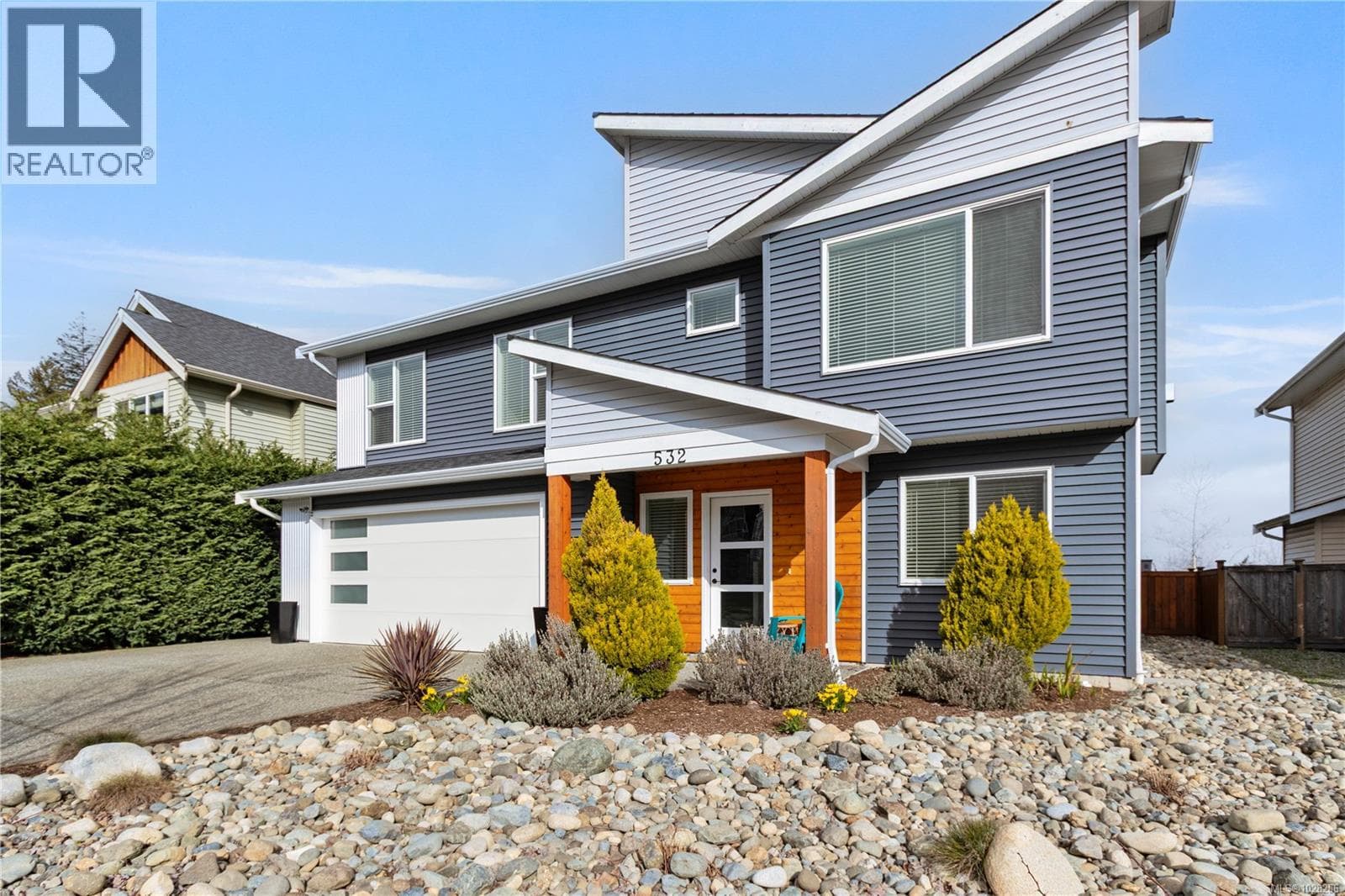 532 Lori Pl photo 2