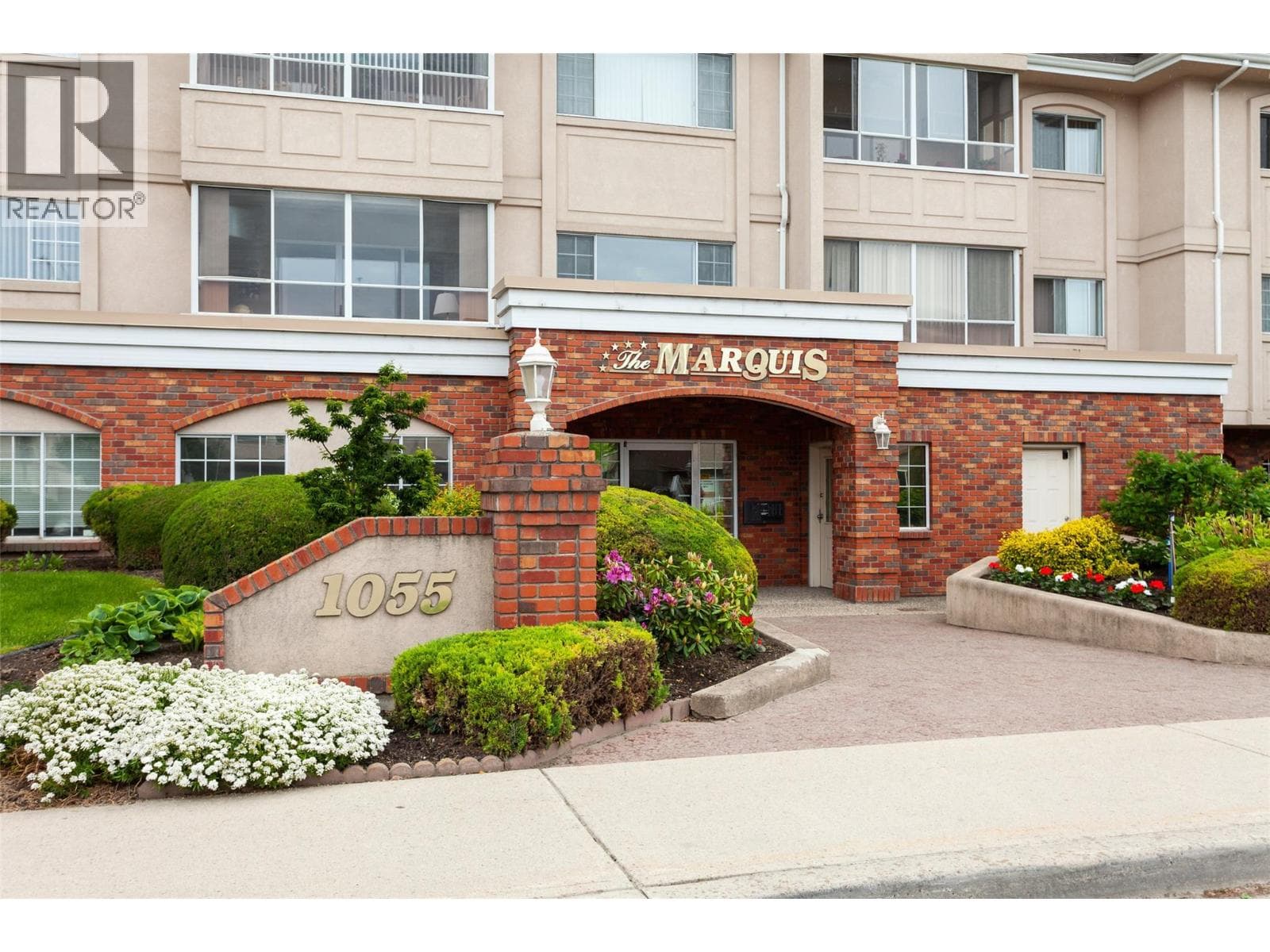 1055 Lawrence Avenue Unit# 105 Lot# 5 photo 3