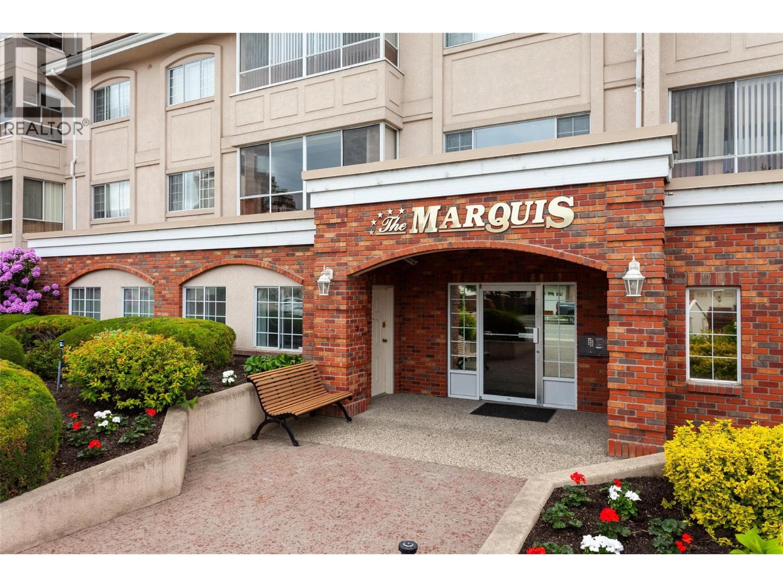 1055 Lawrence Avenue Unit# 105 Lot# 5 photo 2