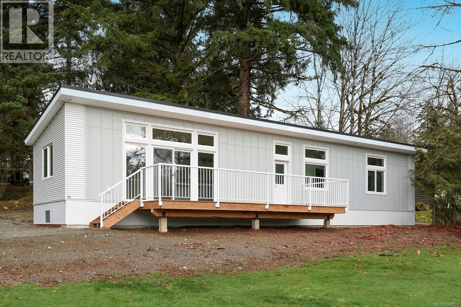 2 bed 2 bath single family at 3 6225 Lugrin Rd — $389,900