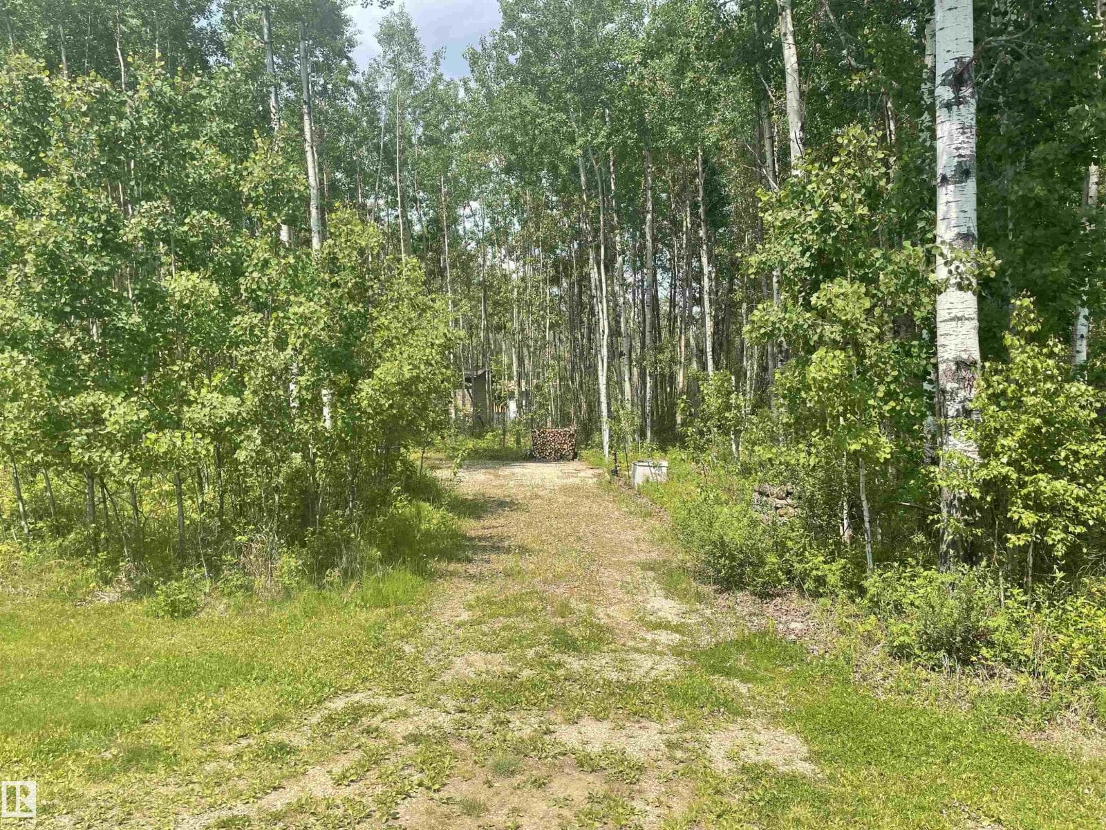#74 5519 TWP RD 550 — photo 2