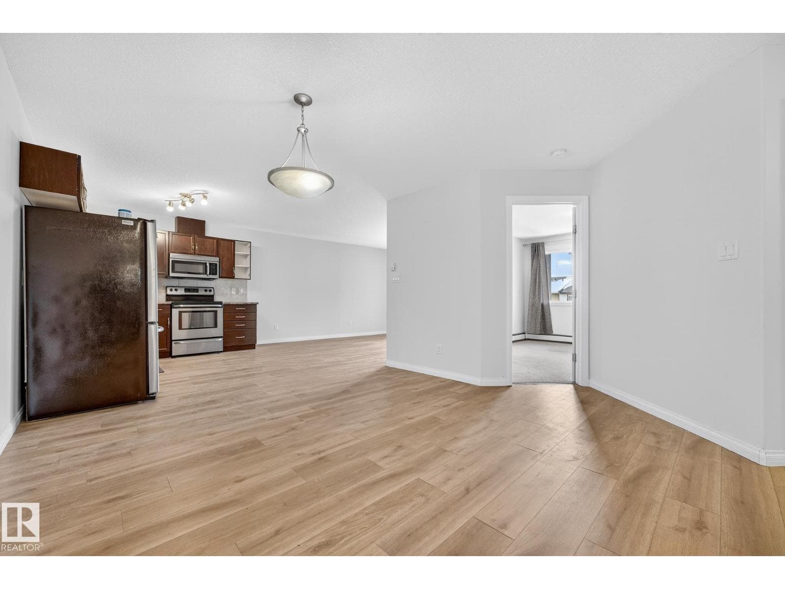 #416 1204 156 ST NW photo 5