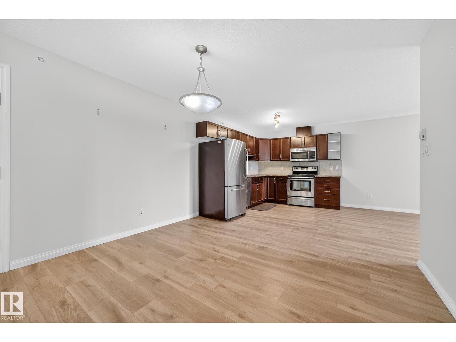 #416 1204 156 ST NW photo 4