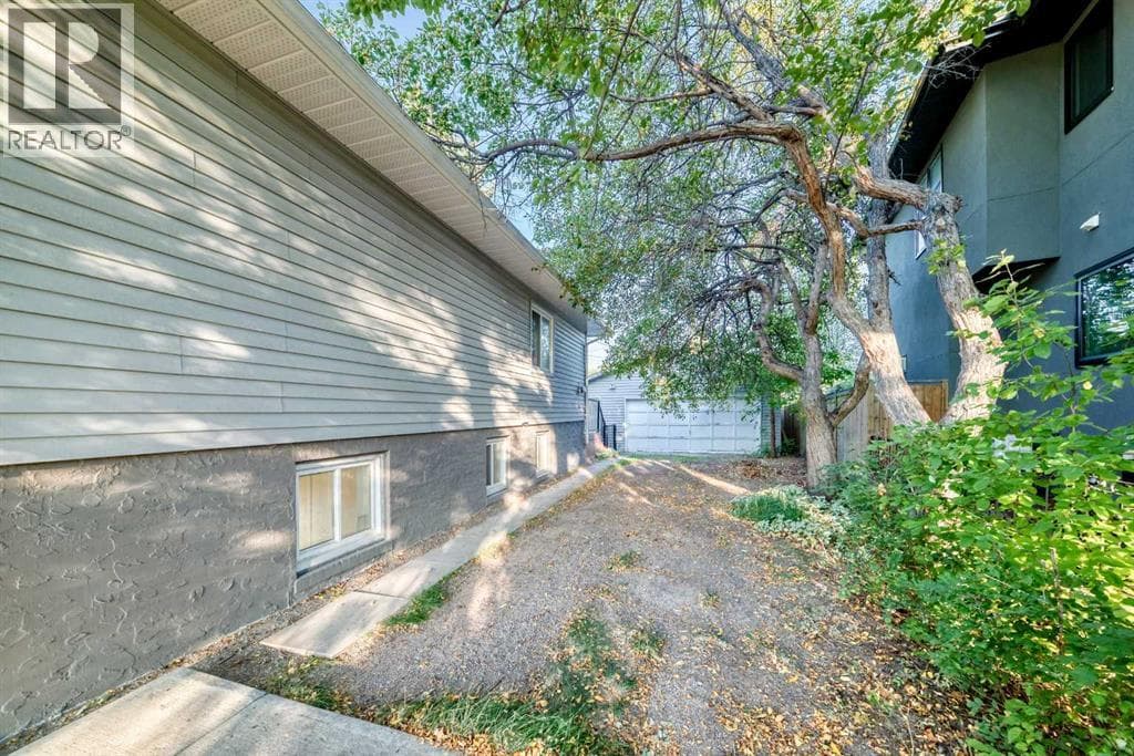 820 9A Street NE — photo 5