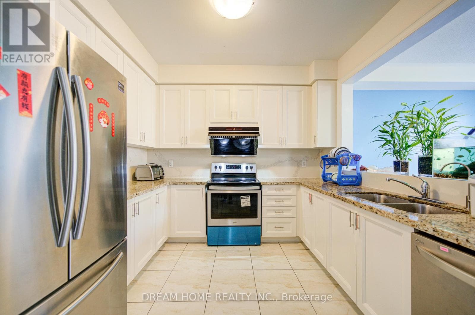 66 MOHANDAS DRIVE photo 4