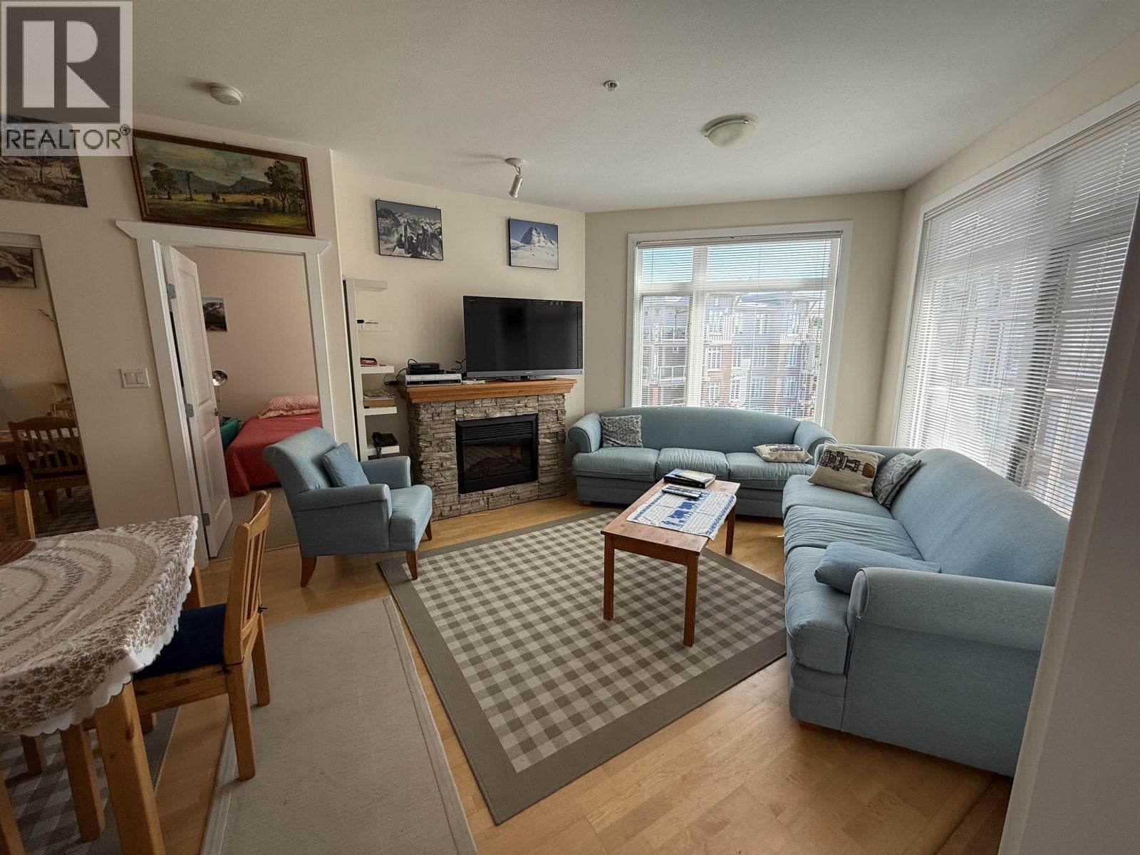 311 4211 BAYVIEW STREET photo 5
