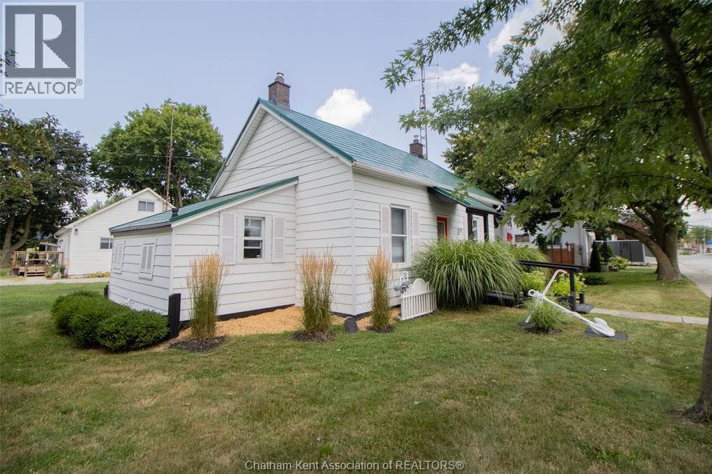 130 ELIZABETH STREET photo 4