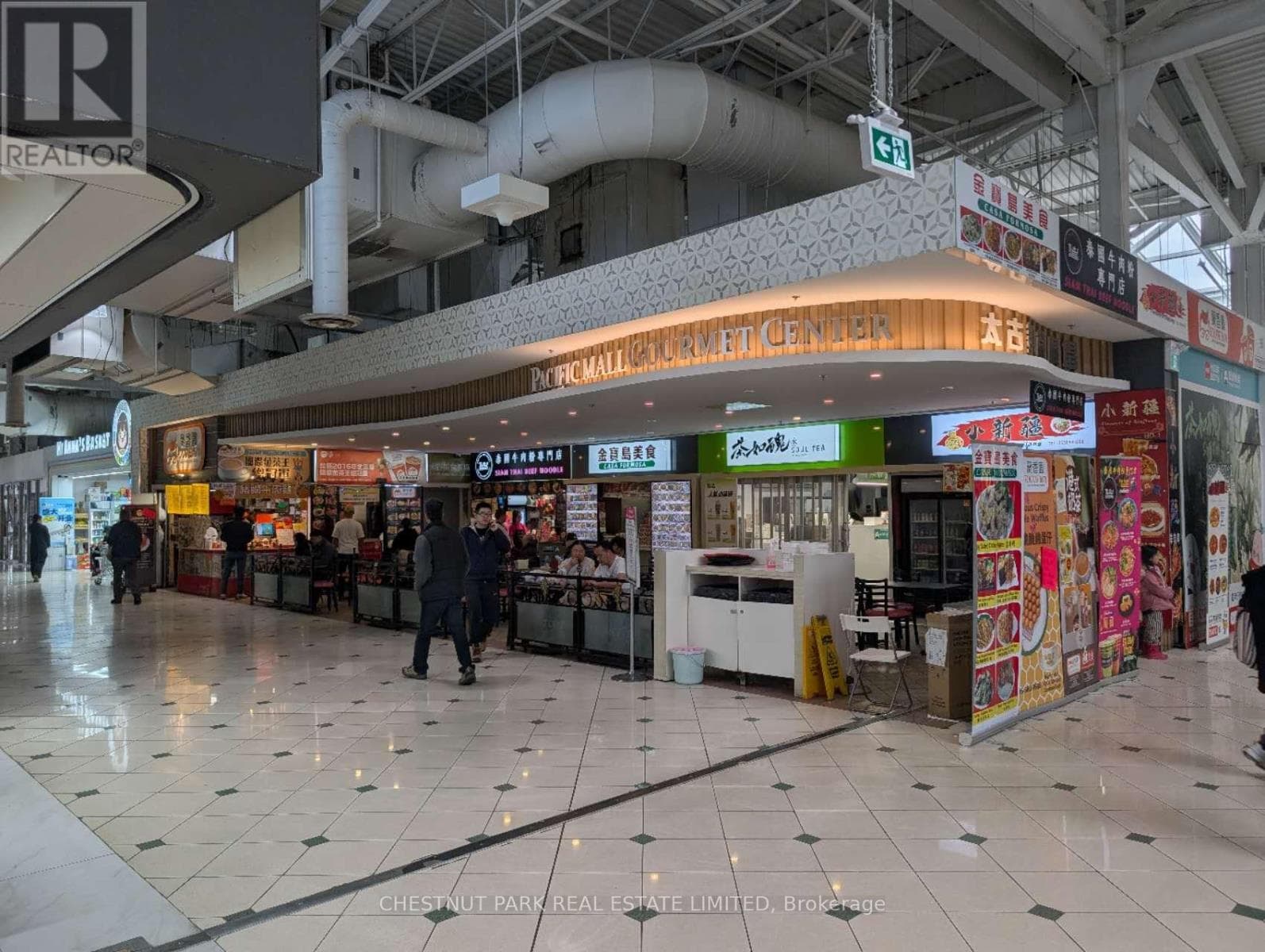 2 bath retail at F28 - 4300 STEELES AVENUE E — $1,500,000